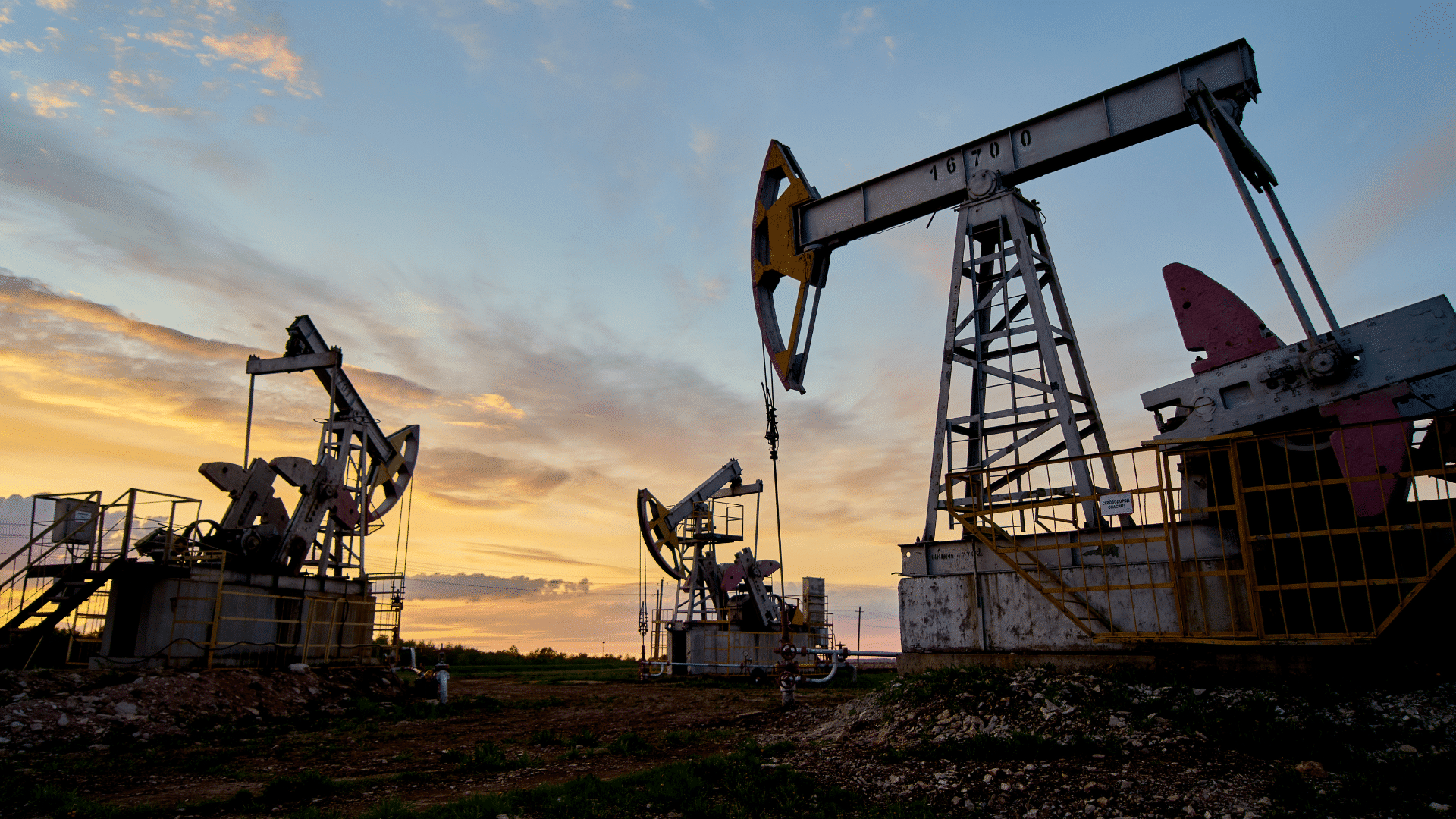 Overcome your Pressing Oil & Gas Challenges with Comprehensive Information Management Solutions